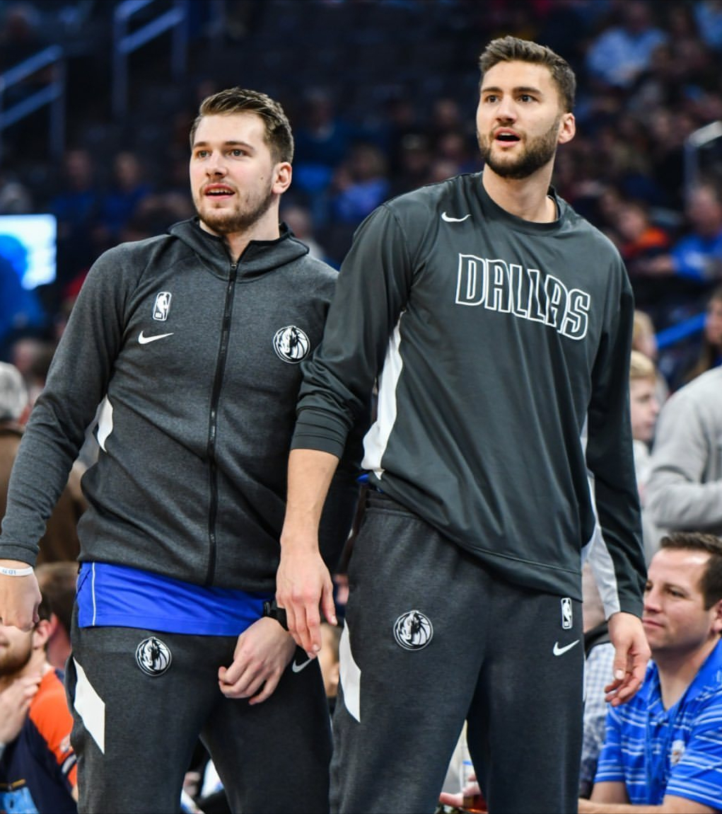 海斯加练外线投射引发思考 湖人阵容尚存短板 乐福或成詹皇理想搭档