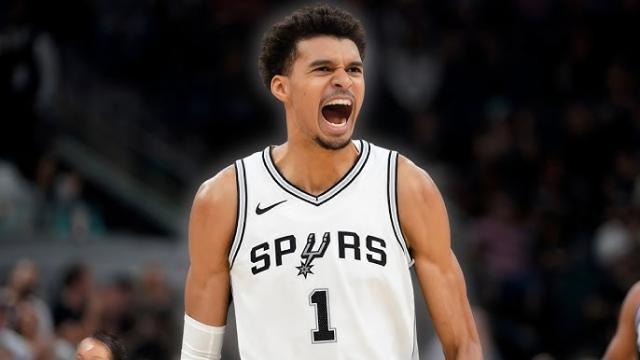 1736528723116003015.jpg 九游体育-NBA半程最令人惊喜的八大球员:哈登鲍威尔齐上榜