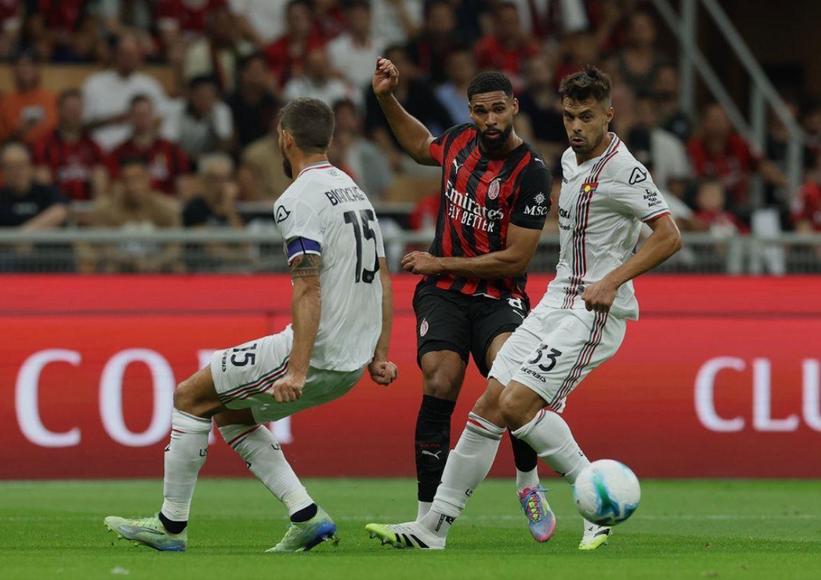 九游体育app-126年之耻!AC米兰丢人1-2:主场遭升班马羞辱 58岁囧叔目瞪口呆