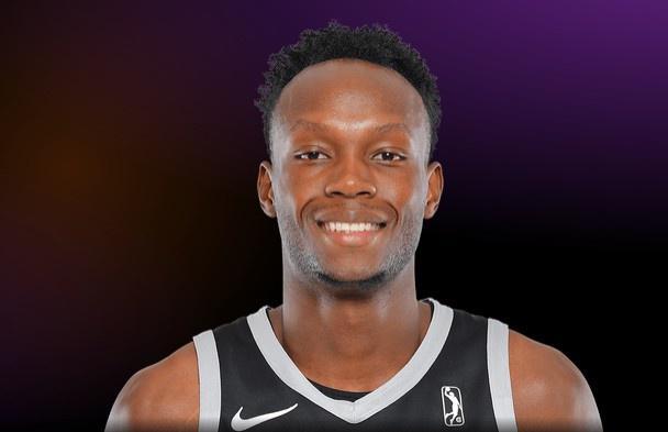 九游体育官网-队记:马刺已签下锋线球员奥萨伊-奥西福 21人大名单已齐整