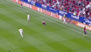 1710633721798060256.gif 皇马完美大胜!防不住的维尼修斯也管不住?