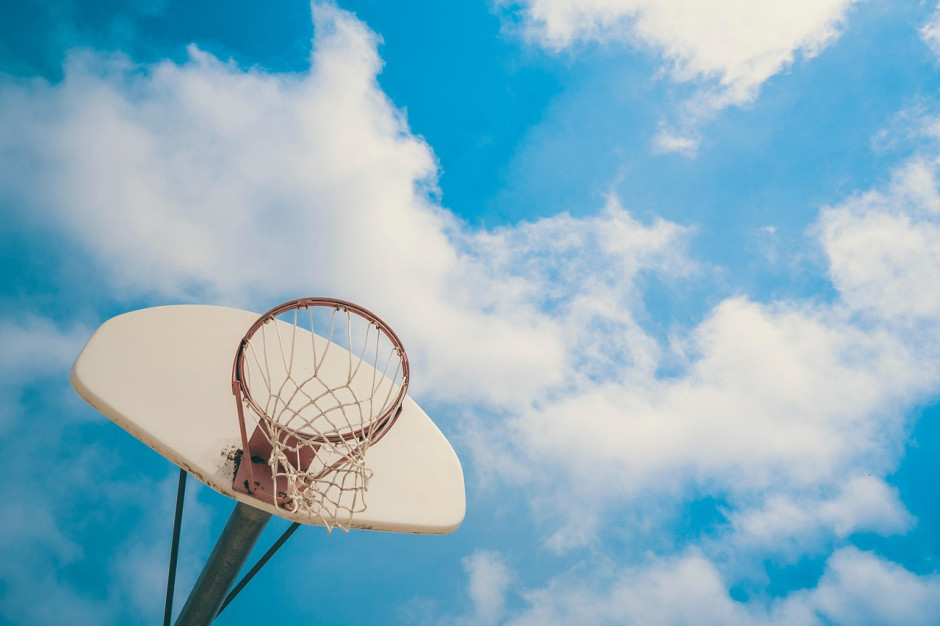 女篮热身赛战报：中国女篮负澳大利亚吞首败 张子宇缺席韩旭15+9杨舒予8中1