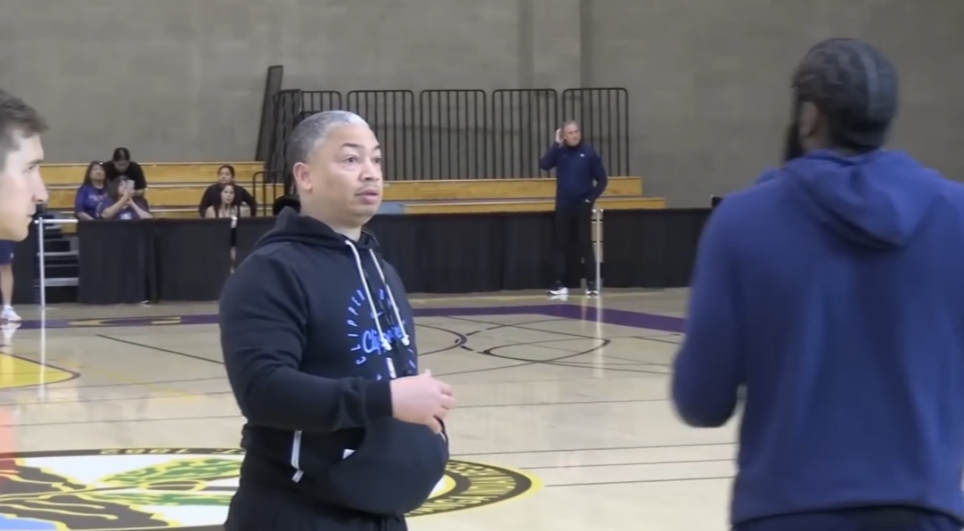 同样是对待球队老将，森林狼和快船的态度，却截然不同！