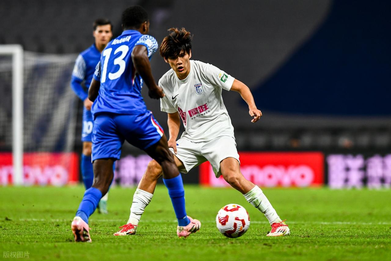 九游体育官网入口-大连球迷要笑醒了？有望再从上港撬走王牌新星，单赛季5球2助攻