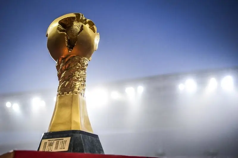 刘越:我感觉中超争冠三强有两队会掉链子,就看谁顽强守住