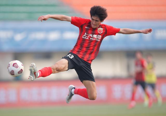 九游体育-【中超】刘祝润一锤定音 海港1比0胜广州队锁定亚军